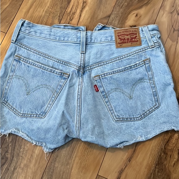 Levis 501 shorts - Picture 2 of 4